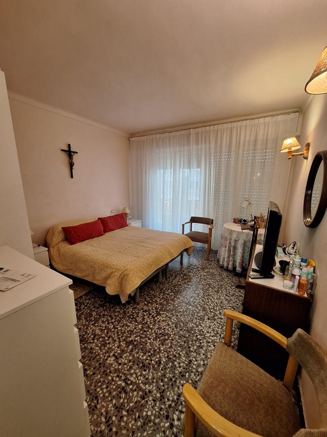 Commercial property à Torrevieja, Alicante, Espagne 5 chambres, 296 m2 No. 119807