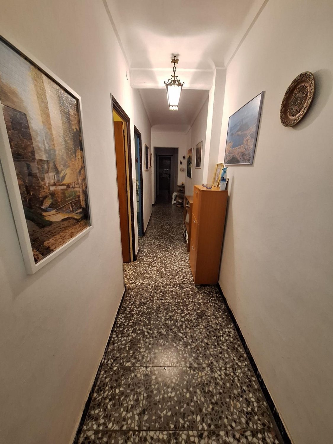Commercial property à Torrevieja, Alicante, Espagne 5 chambres, 296 m2 No. 119807