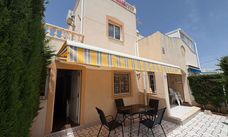 Kaupunkipientalo Torrevieja, Alicante, Espanja 3 makuuhuonetta, 85 m2 No. 139970