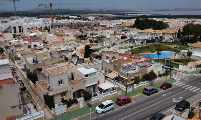 Kaupunkipientalo Torrevieja, Alicante, Espanja 3 makuuhuonetta, 85 m2 No. 139970