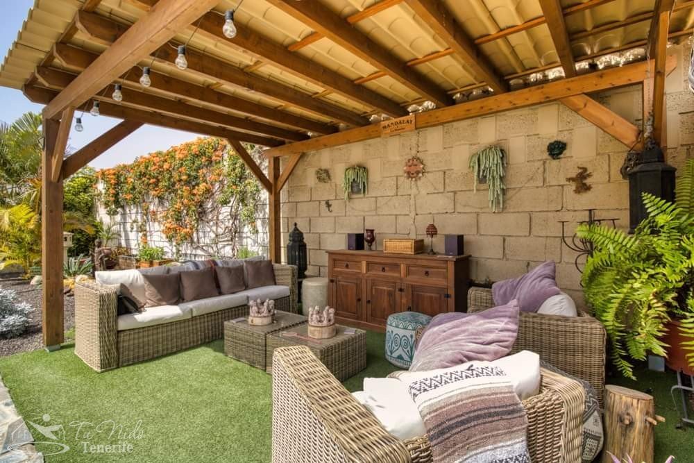 Villa in Las Galletas, Tenerife, Spain 4 bedrooms, 1005 sq.m. No. 69018