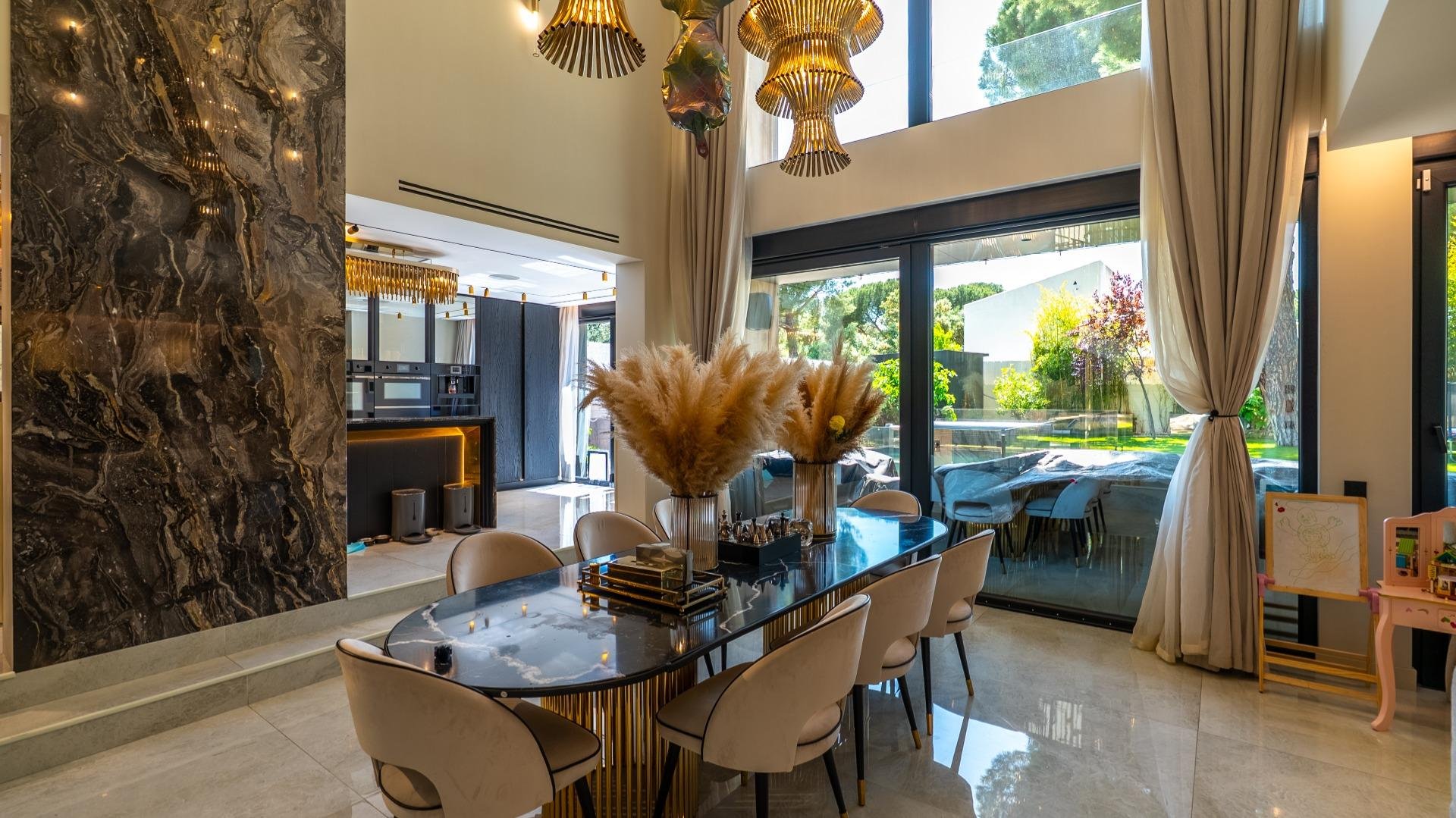 Huvila Pozuelo de Alarcon, Madrid, Espanja 4 makuuhuonetta, 435 m2 No. 168890
