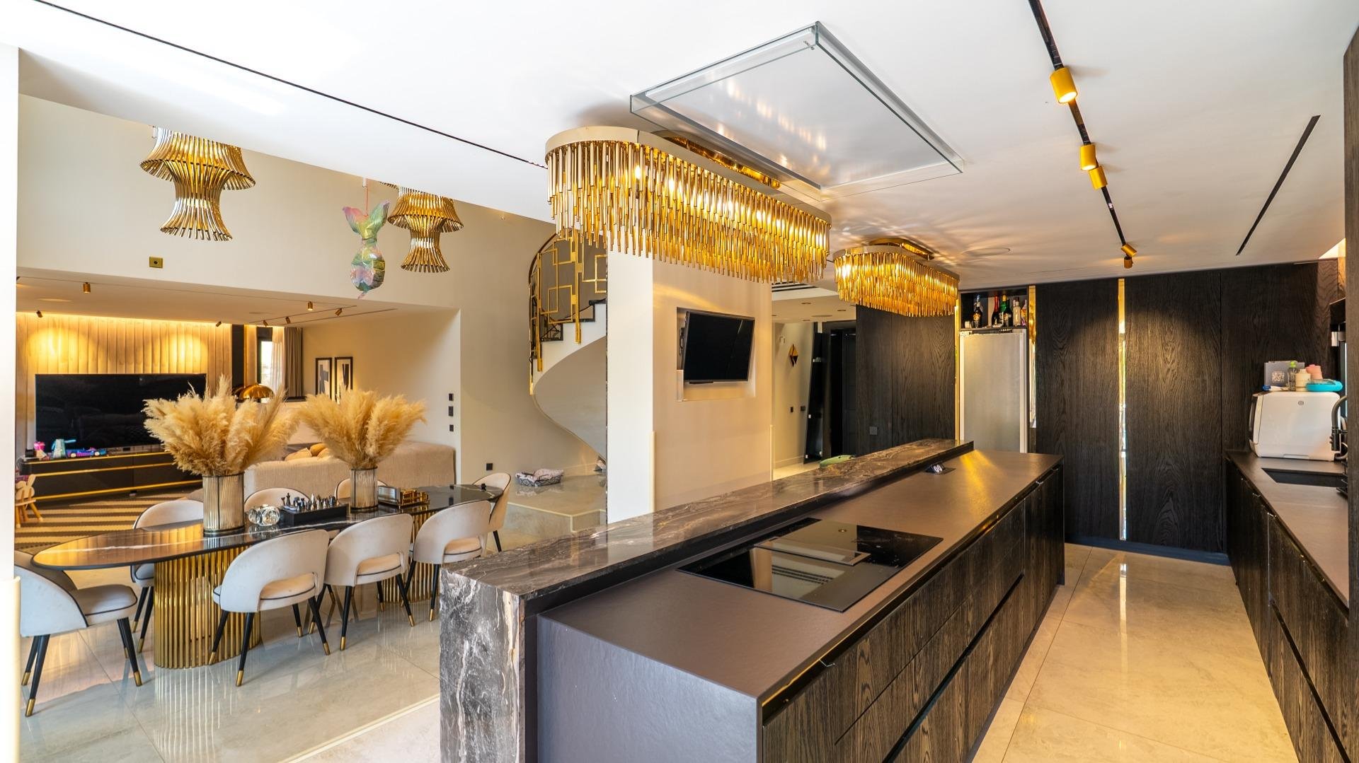 Huvila Pozuelo de Alarcon, Madrid, Espanja 4 makuuhuonetta, 435 m2 No. 168890