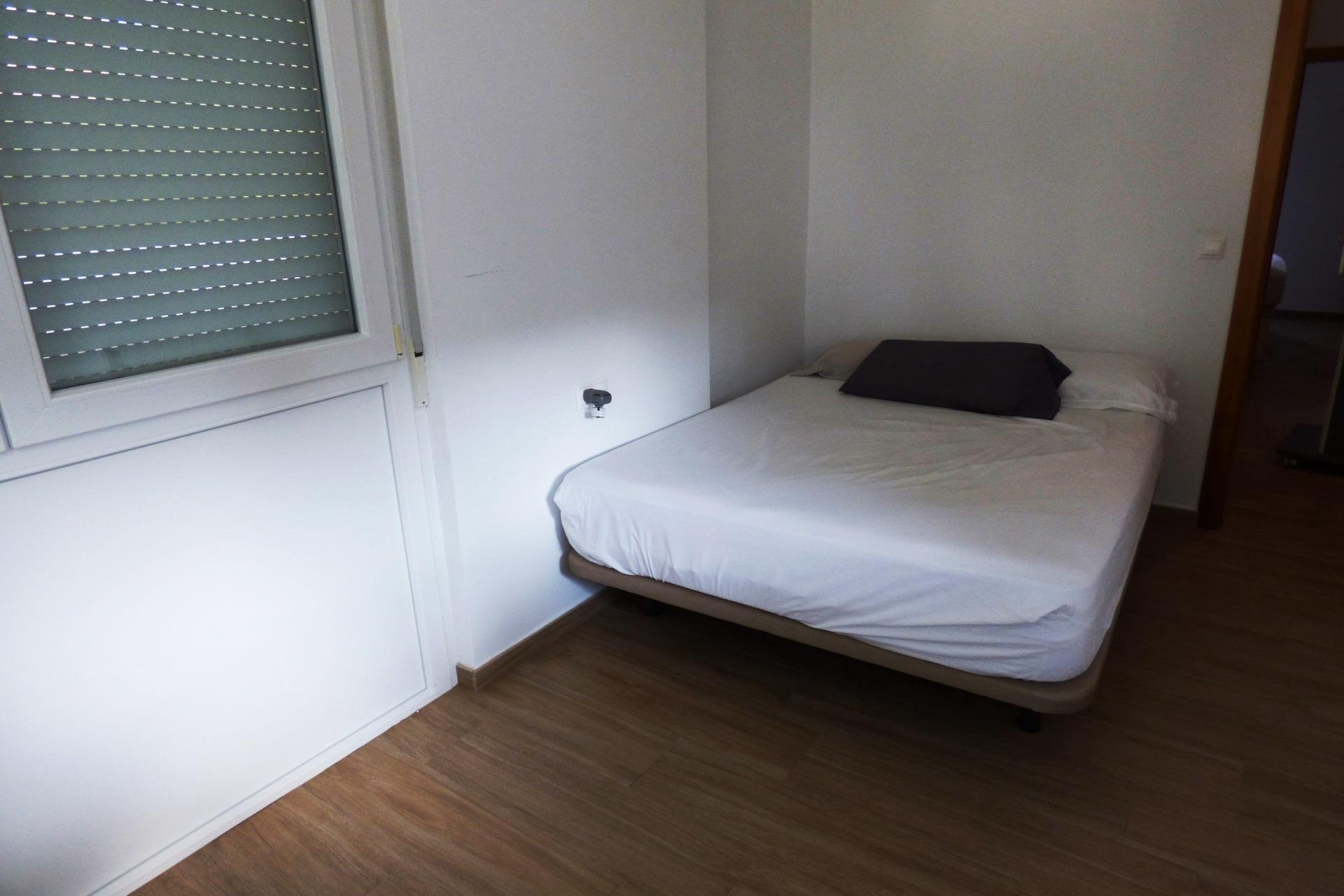 Huoneisto Cabo De Las Huertas, Alicante, Espanja 3 makuuhuonetta, 120 m2 No. 168809