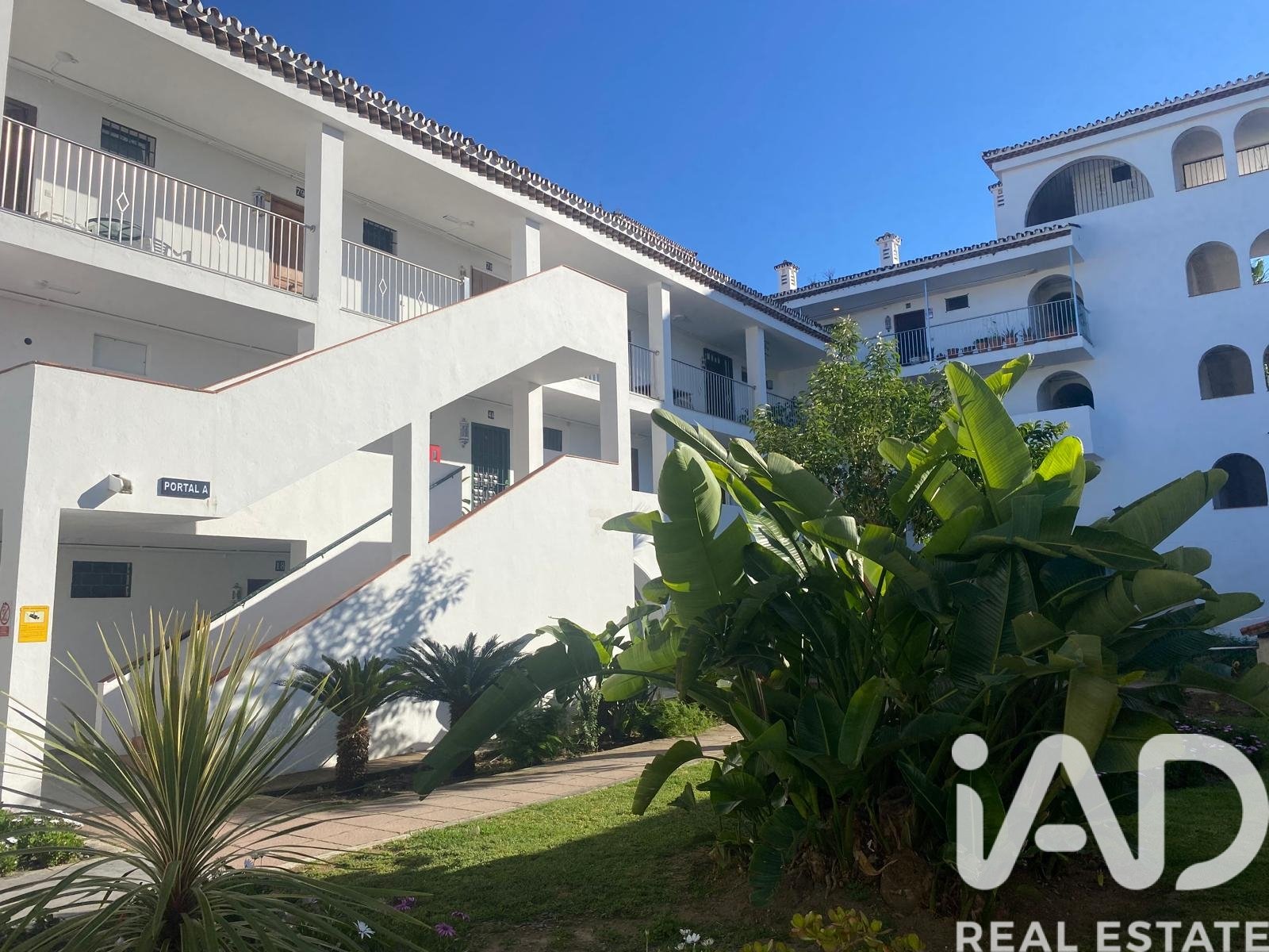Apartamento en Estepona, Málaga, España 1 dormitorio, 42 m2 No. 172568