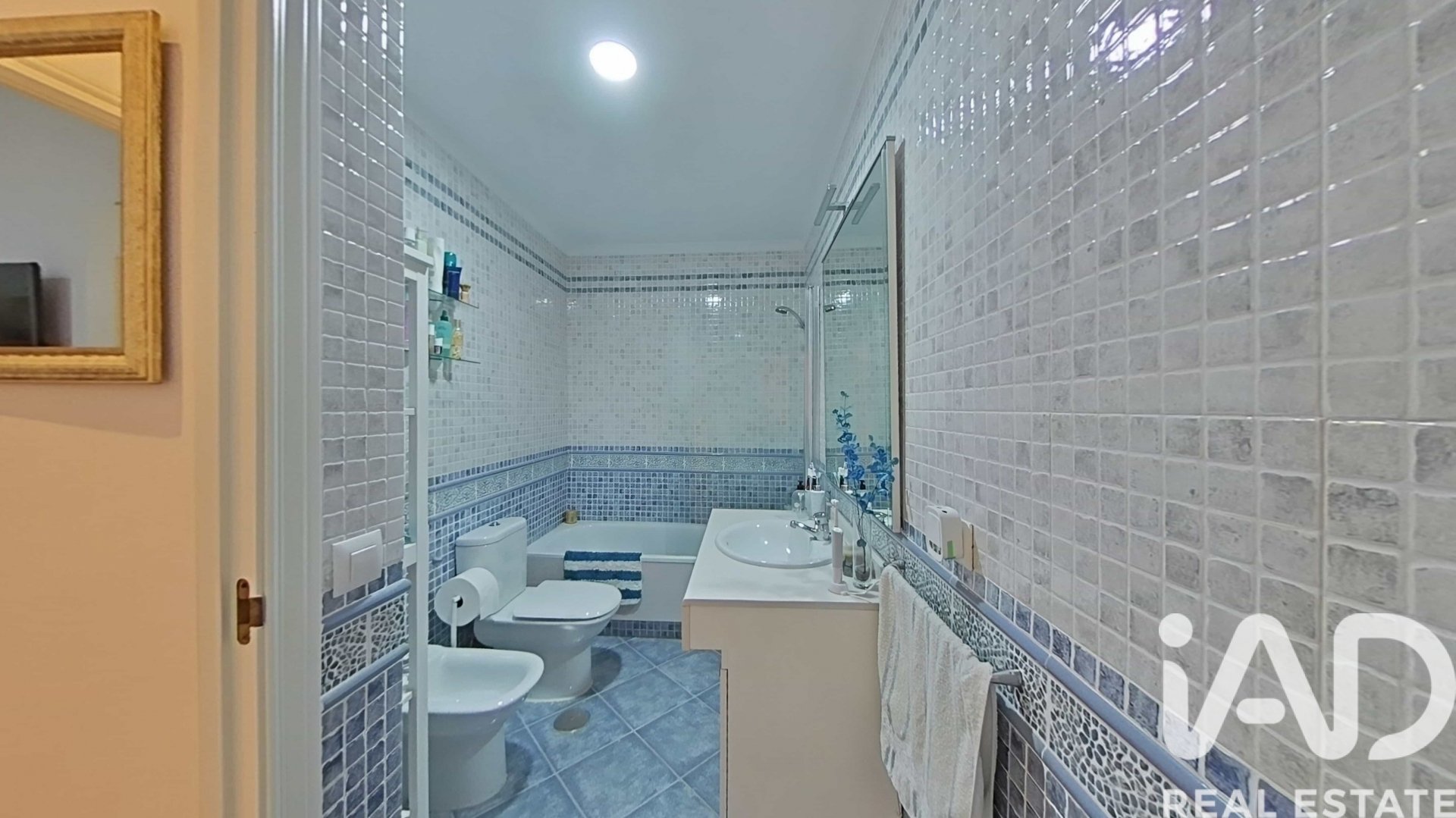 Apartment in Cadiz, Spain 4 bedrooms, 130 sq.m. No. 172573
