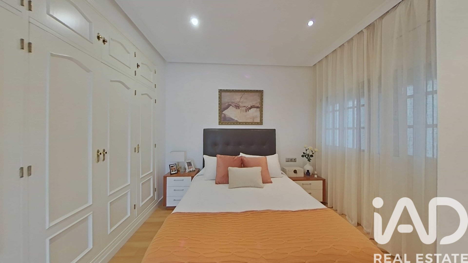 Apartment in Cadiz, Spain 4 bedrooms, 130 sq.m. No. 172573