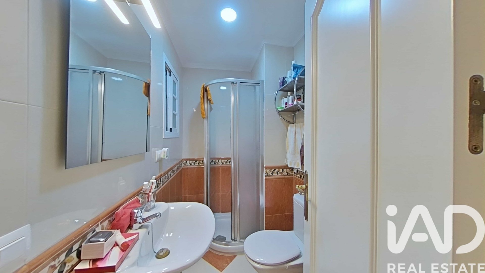 Apartment in Cadiz, Spain 4 bedrooms, 130 sq.m. No. 172573