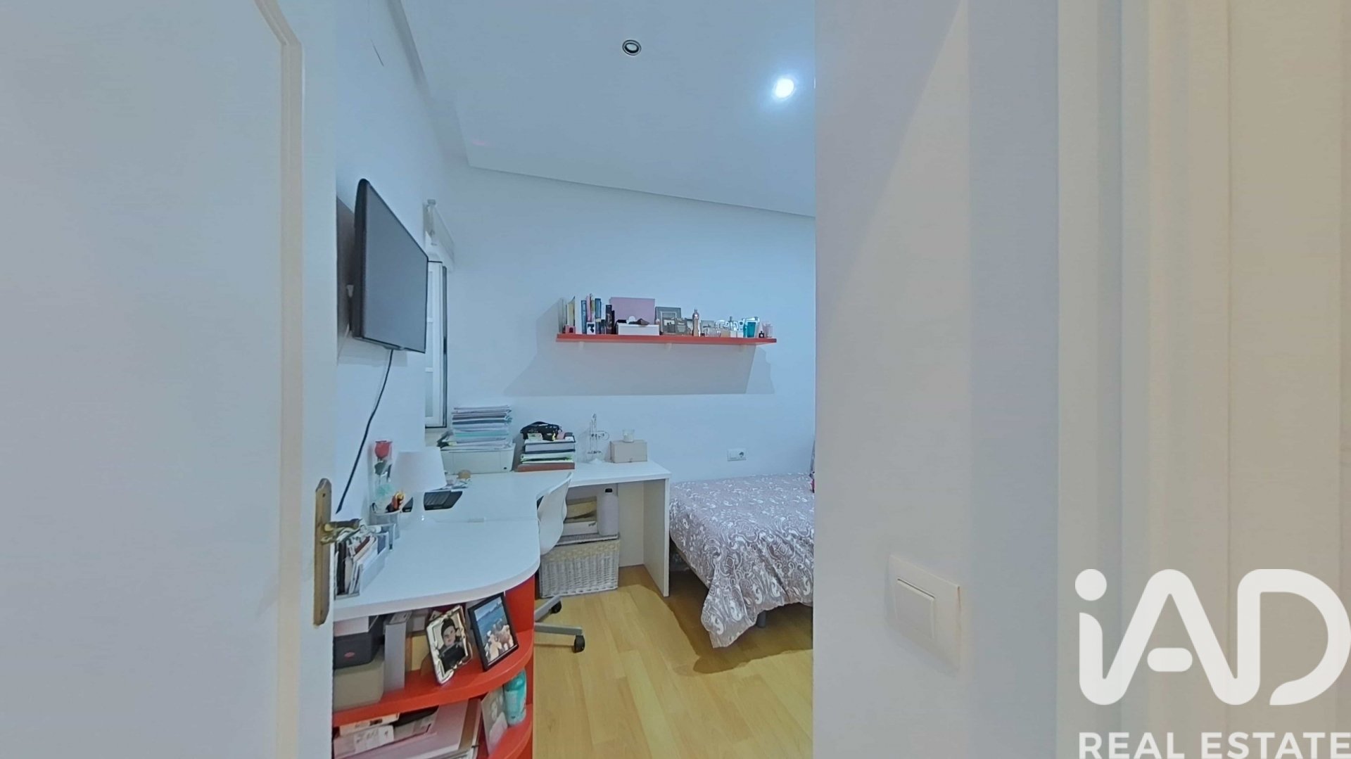 Apartment in Cadiz, Spain 4 bedrooms, 130 sq.m. No. 172573