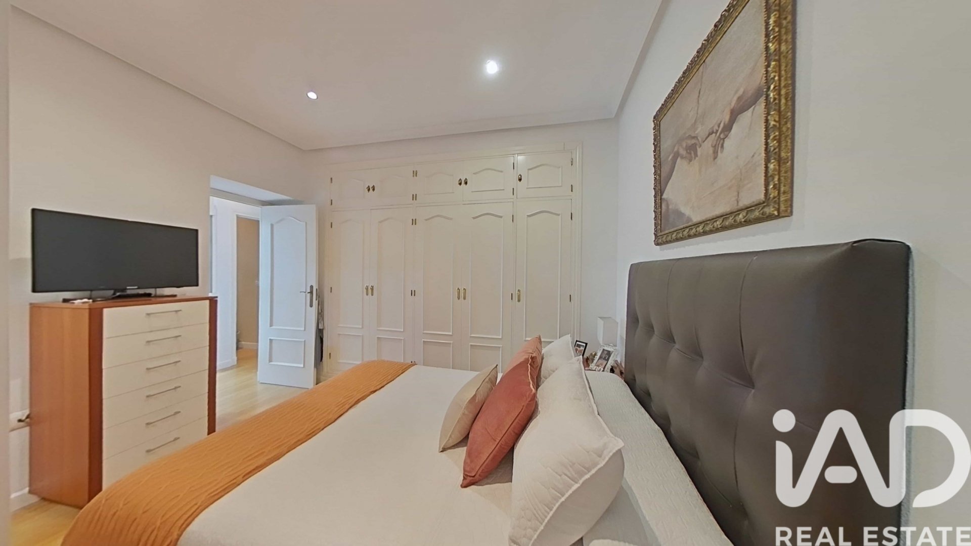 Apartment in Cadiz, Spain 4 bedrooms, 130 sq.m. No. 172573