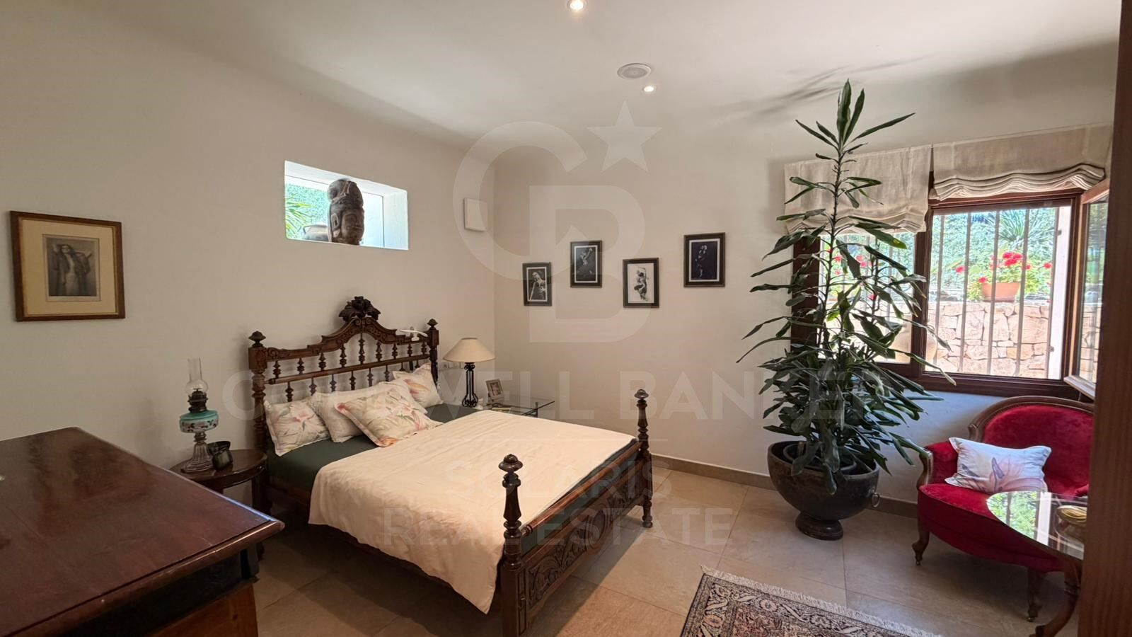Villa in Javea, Alicante, Spain 4 bedrooms, 338 sq.m. No. 179181