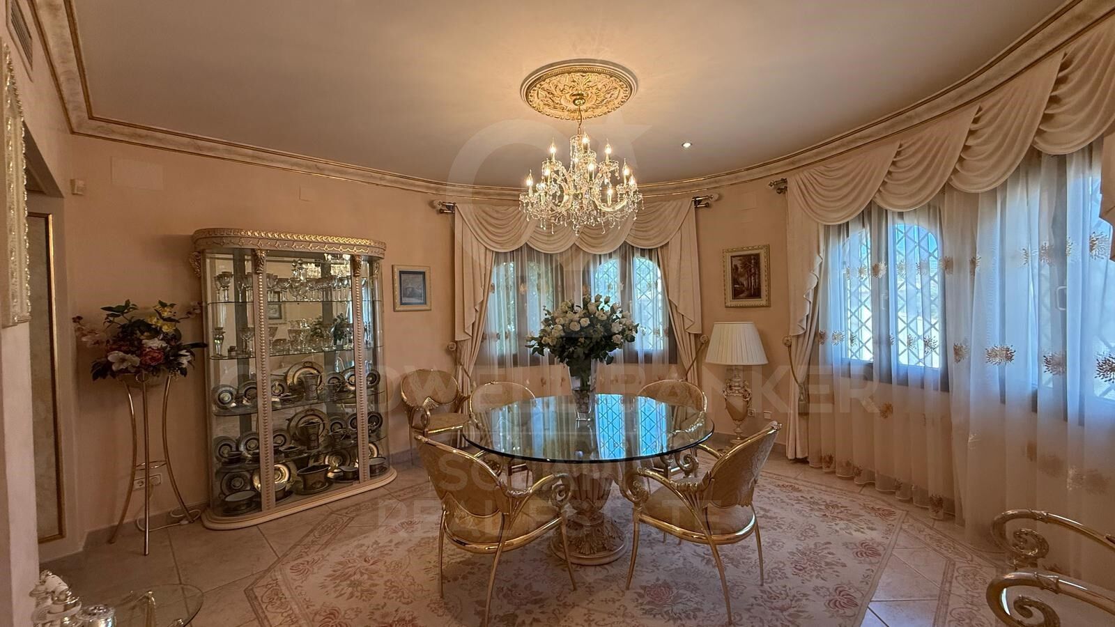 Villa in Javea, Alicante, Spain 4 bedrooms, 480 sq.m. No. 179183