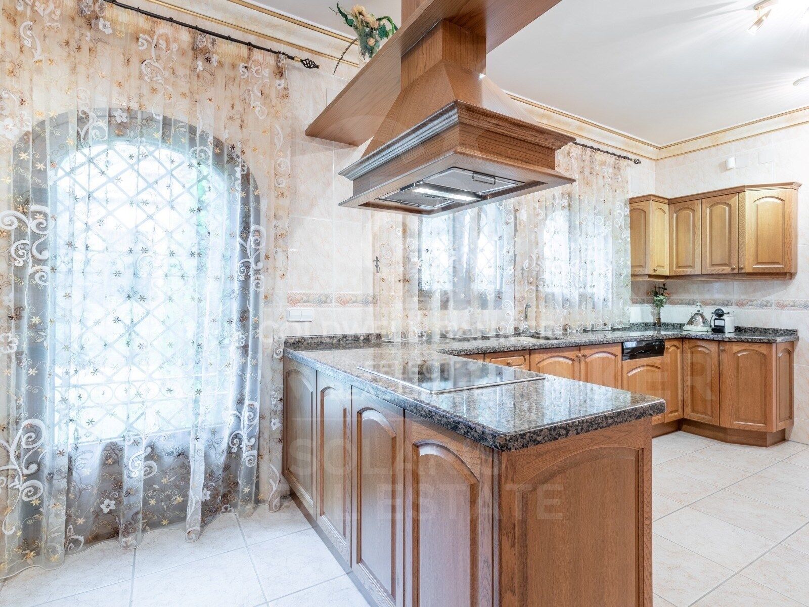 Villa in Javea, Alicante, Spain 4 bedrooms, 480 sq.m. No. 179183