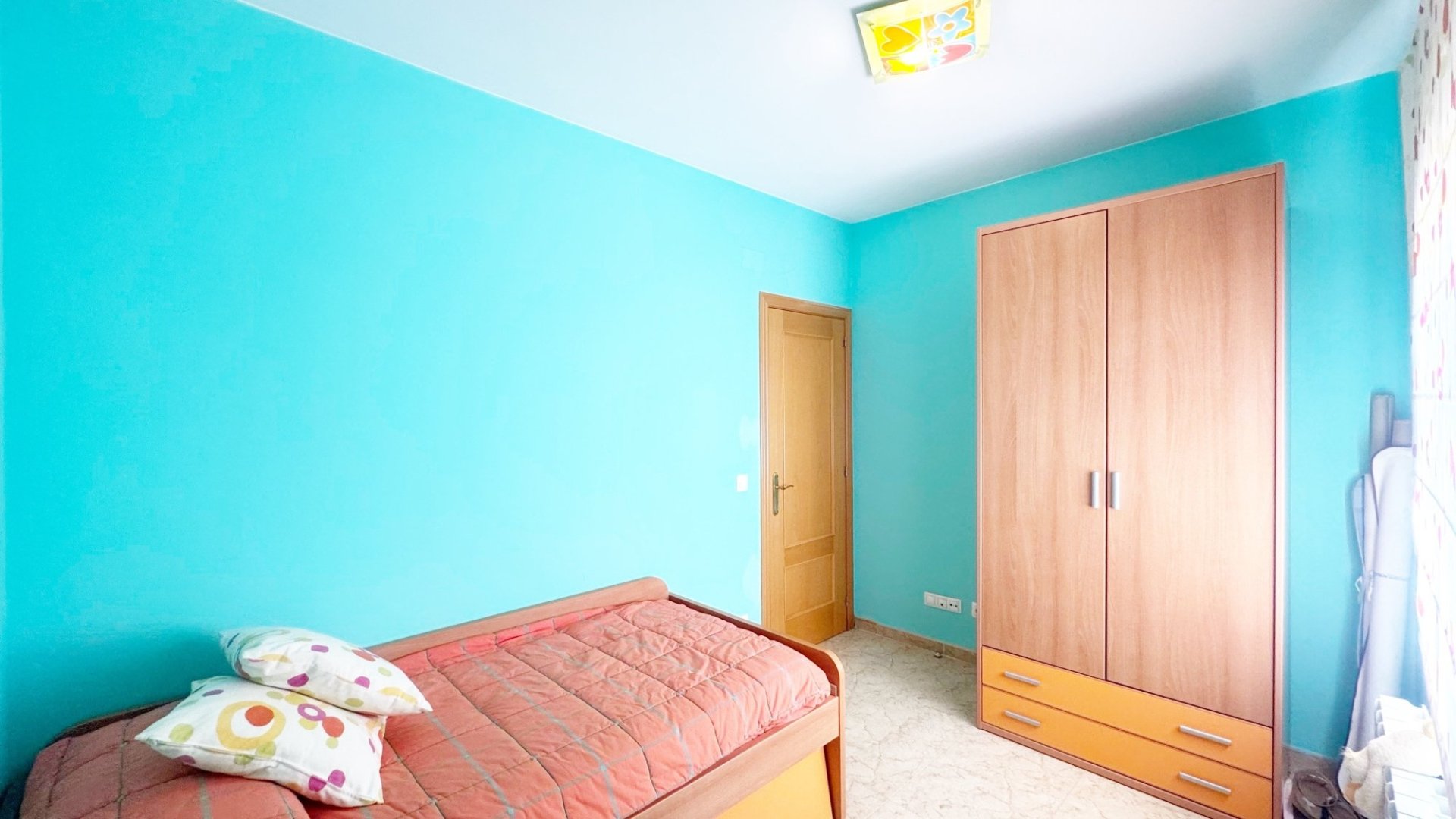 Villa in Lloret de Mar, Girona, Spain 3 bedrooms, 200 sq.m. No. 133990