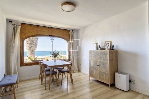 Apartament w Vilanova i la Geltru, Barcelona, Hiszpania 4 sypialnie, 110 mkw. nr 150985