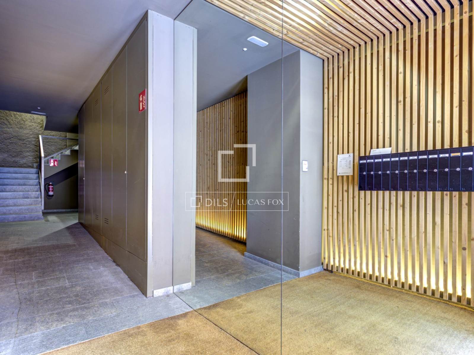Penthouse in Barcelona, Spain 3 bedrooms, 128 sq.m. No. 166320