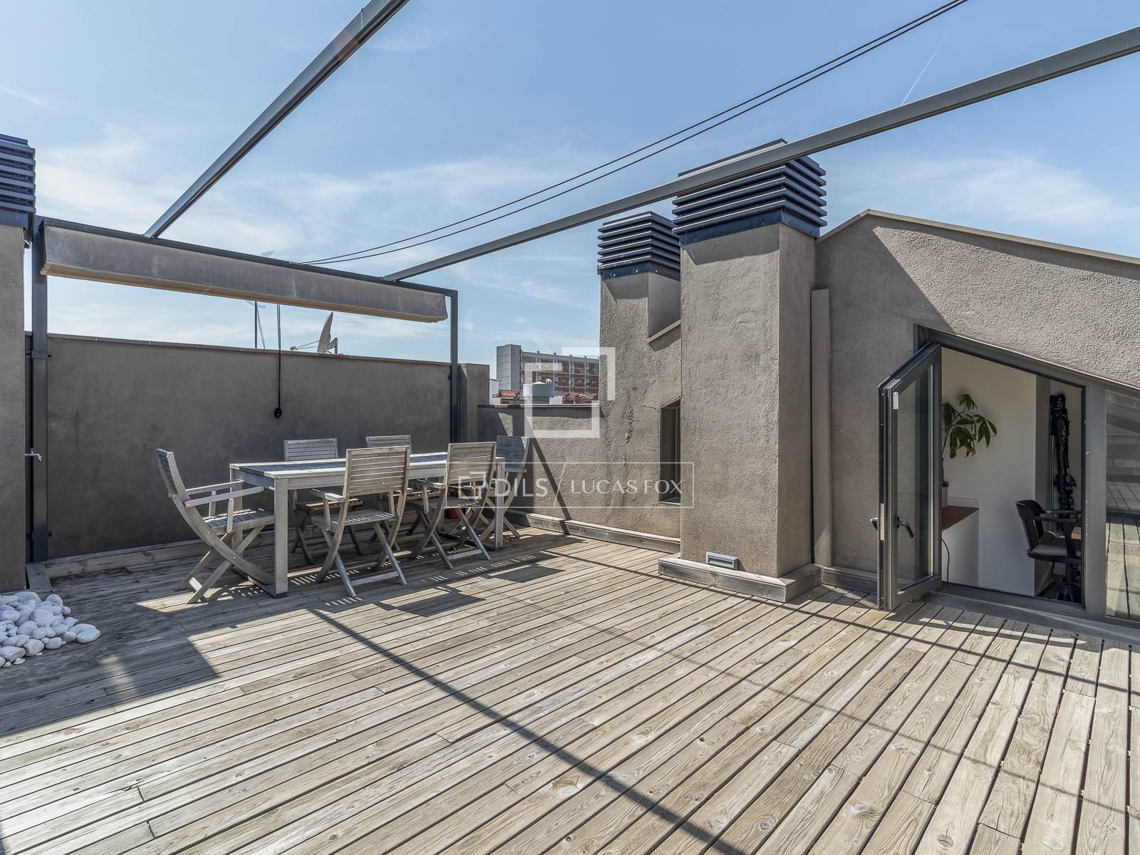 Penthouse in Barcelona, Spain 3 bedrooms, 128 sq.m. No. 166320
