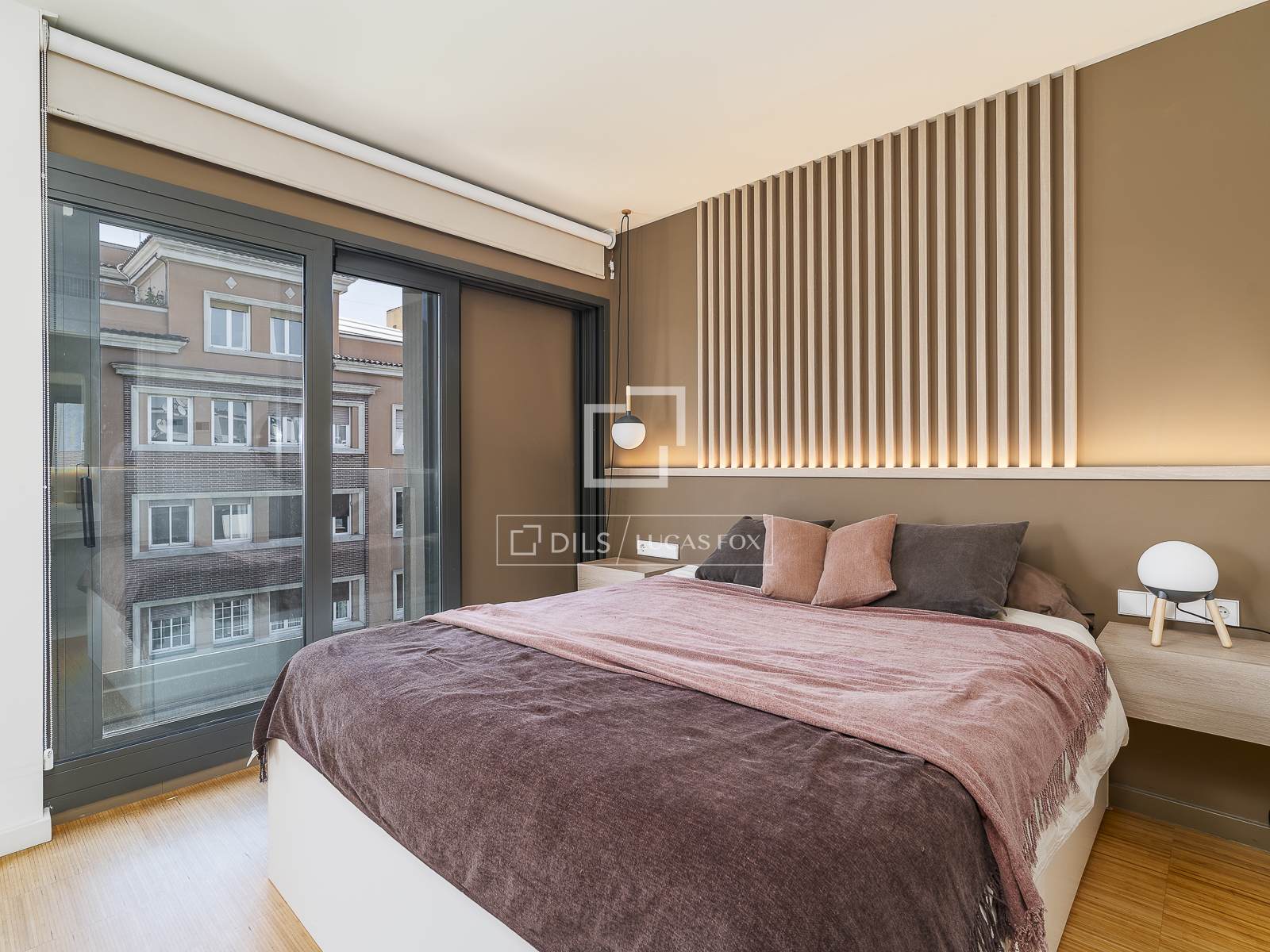 Penthouse in Barcelona, Spain 3 bedrooms, 128 sq.m. No. 166320