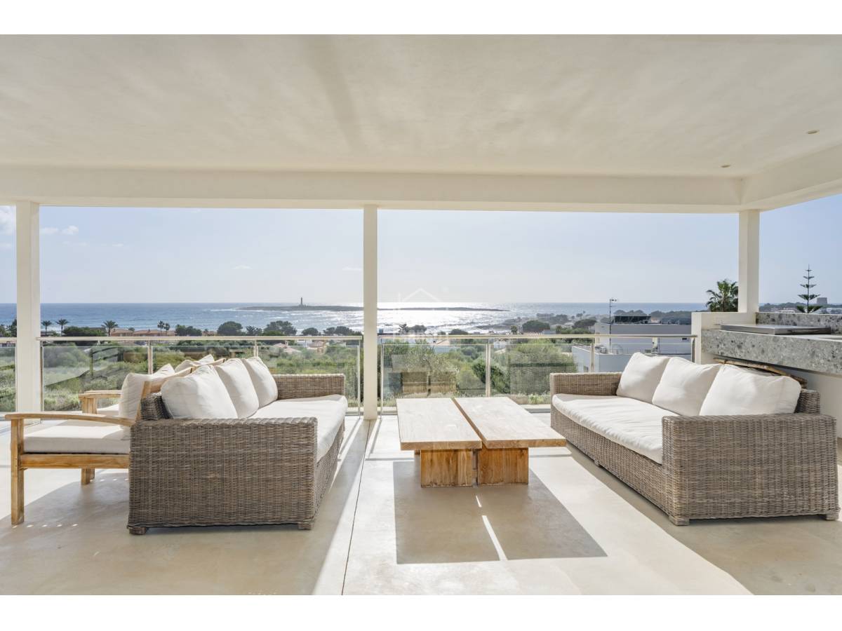 Kaupunkipientalo Sant Lluis, Menorca, Espanja 5 makuuhuonetta, 466 m2 No. 149573