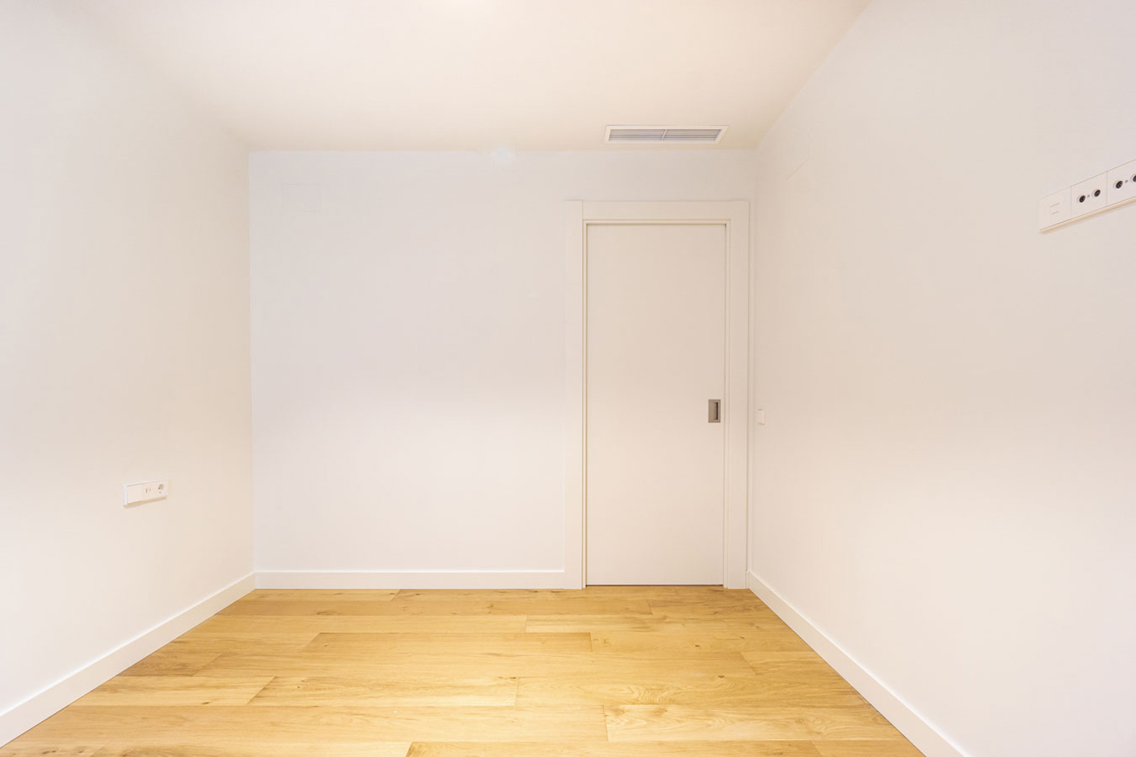 Wohnung in Barcelona, Spanien 2 Schlafzimmer, 91 m2 Nr. 148869