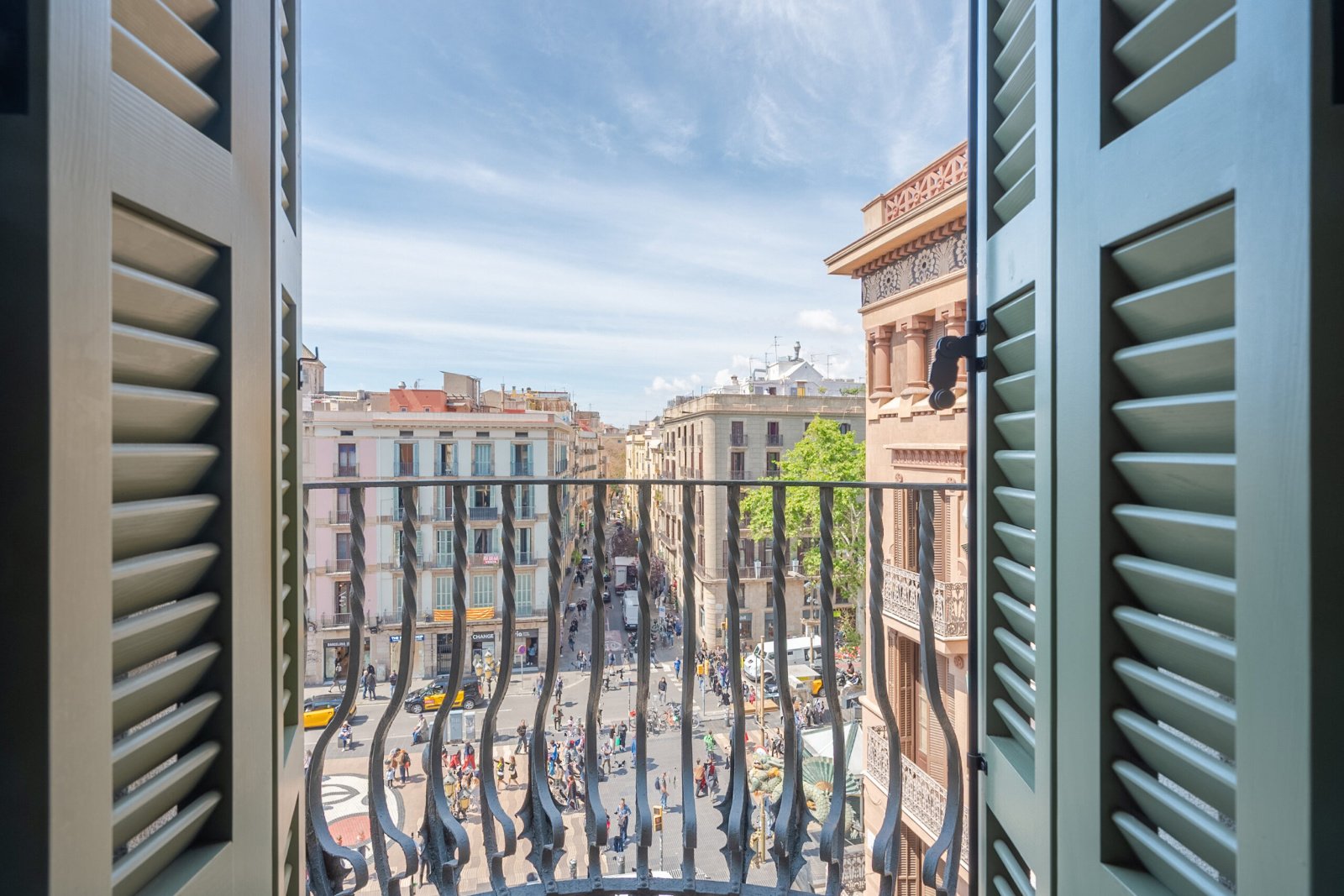 Apartment in Barcelona, Spain 2 bedrooms, 159 sq.m. No. 148872