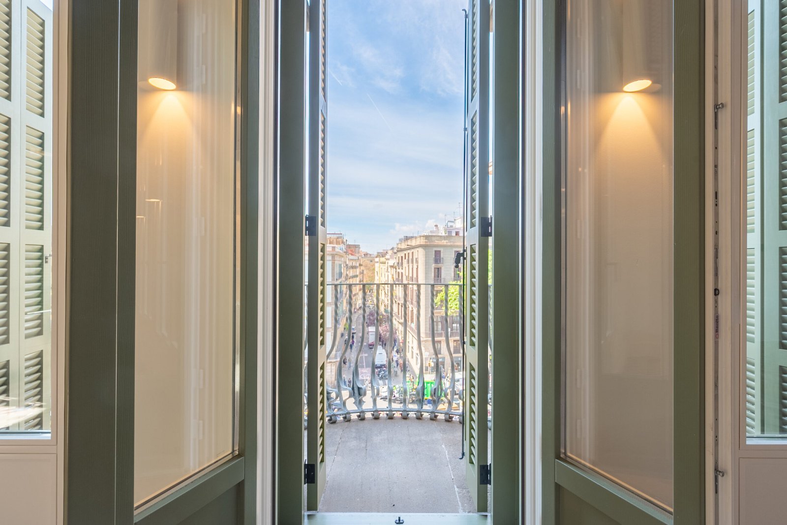 Apartment in Barcelona, Spain 2 bedrooms, 159 sq.m. No. 148872