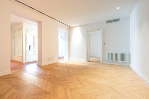 Apartament w Barcelona, Hiszpania 2 sypialnie, 163 mkw. nr 148870