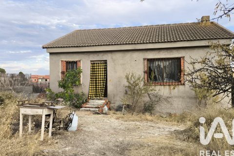 House in Colmenar de Oreja, Madrid, Spain 2 bedrooms, 100 sq.m. No. 185424