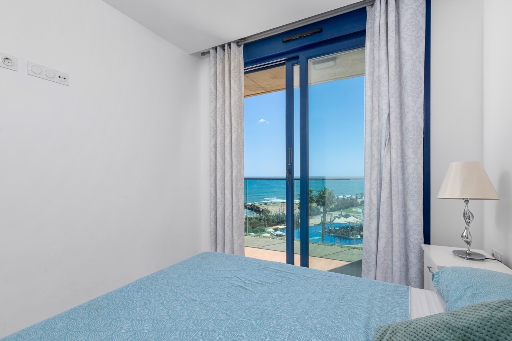Apartamento en Punta Prima, Alicante, España 2 dormitorios, 61 m2 No. 145410