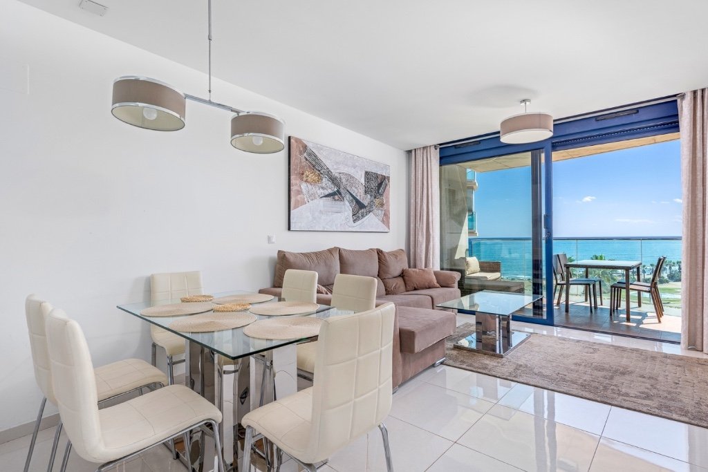 Apartamento en Punta Prima, Alicante, España 2 dormitorios, 61 m2 No. 145410