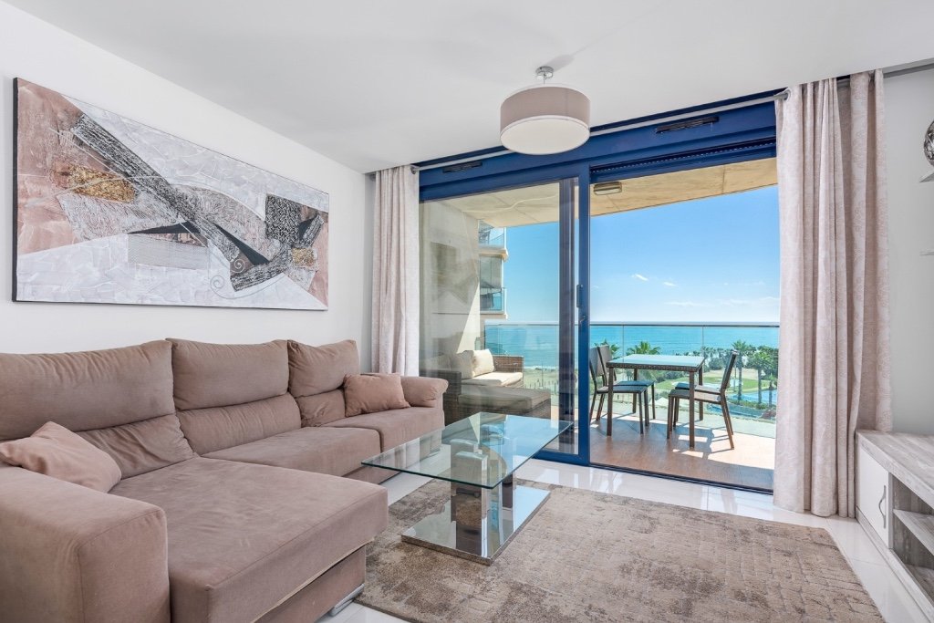 Apartamento en Punta Prima, Alicante, España 2 dormitorios, 61 m2 No. 145410