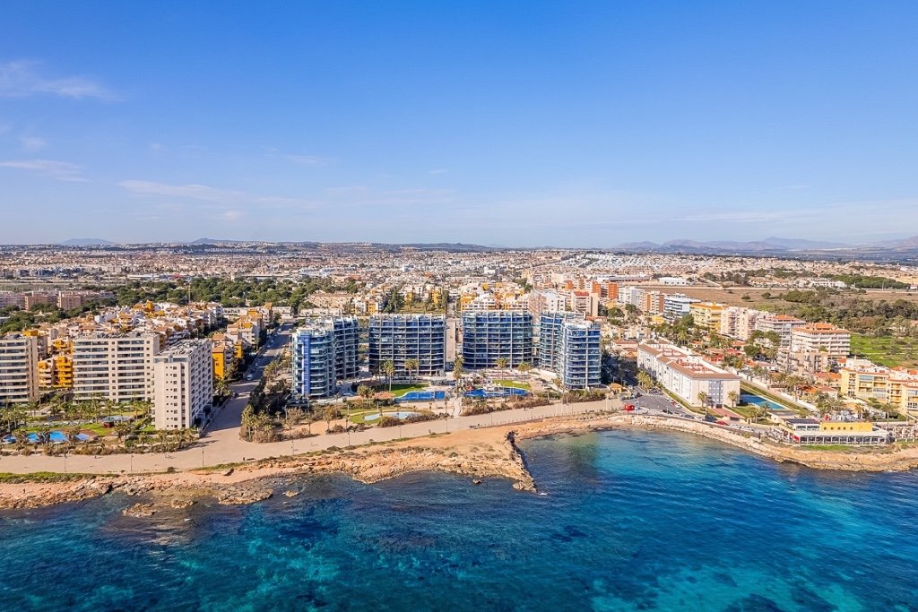 Apartamento en Punta Prima, Alicante, España 2 dormitorios, 61 m2 No. 145410