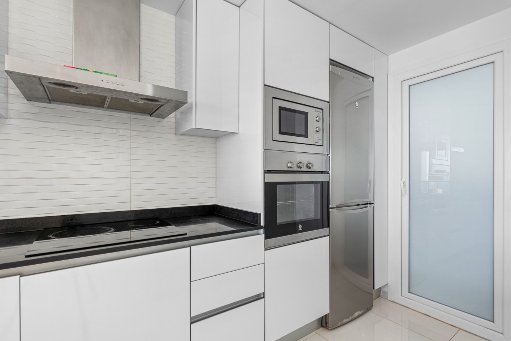 Apartamento en Punta Prima, Alicante, España 2 dormitorios, 61 m2 No. 145410