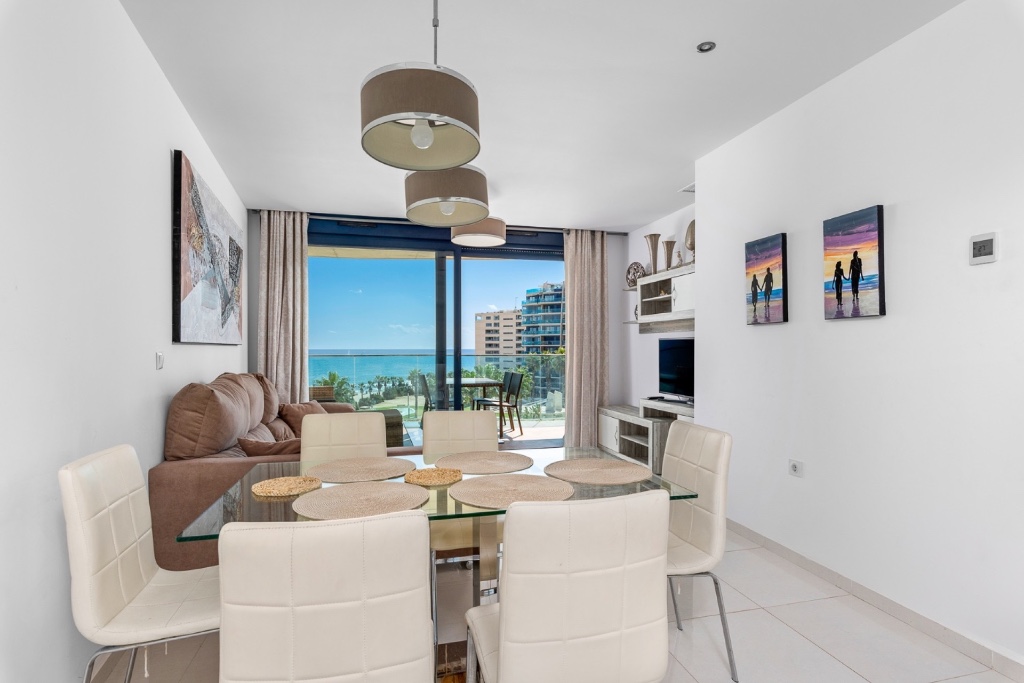 Apartamento en Punta Prima, Alicante, España 2 dormitorios, 61 m2 No. 145410