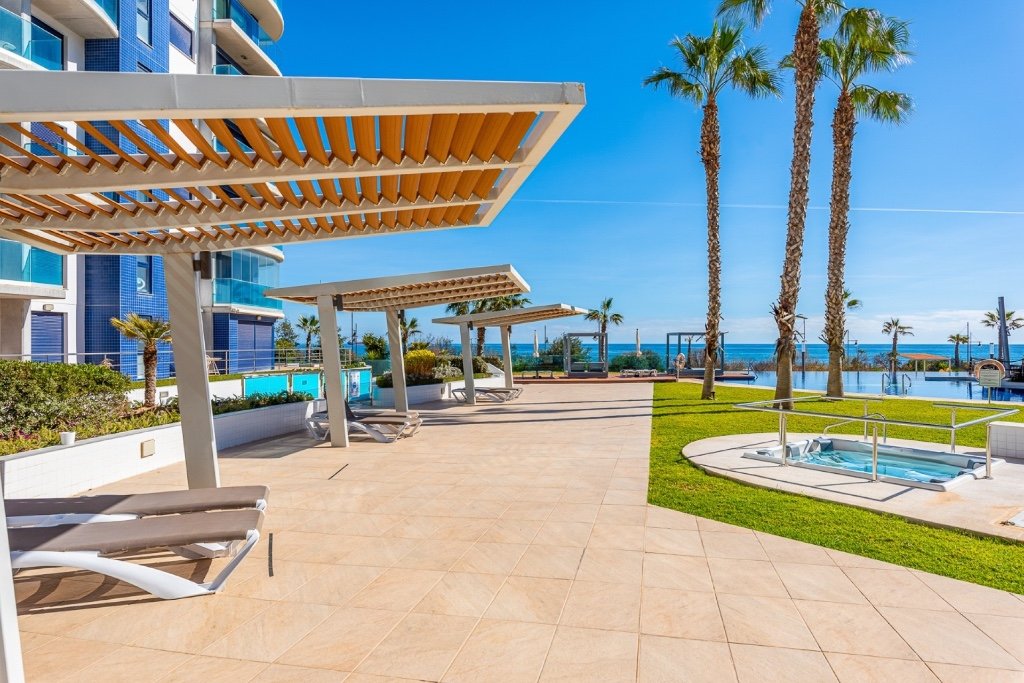 Apartamento en Punta Prima, Alicante, España 2 dormitorios, 61 m2 No. 145410