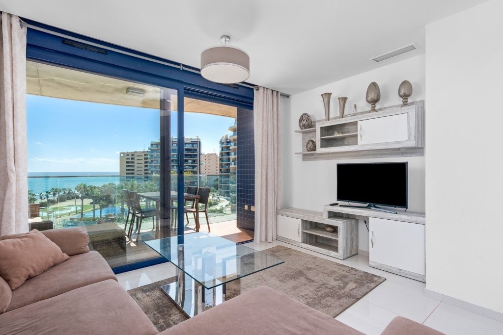 Apartamento en Punta Prima, Alicante, España 2 dormitorios, 61 m2 No. 145410