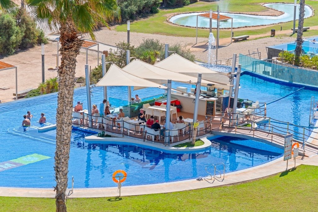 Apartamento en Punta Prima, Alicante, España 2 dormitorios, 61 m2 No. 145410