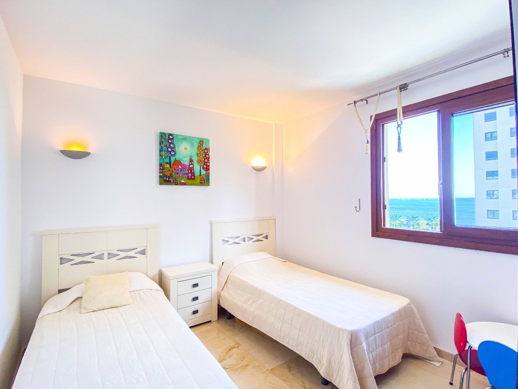 Квартира в Пунта Прима, Аликанте, Испания 2 спальни, 65м2 №145407