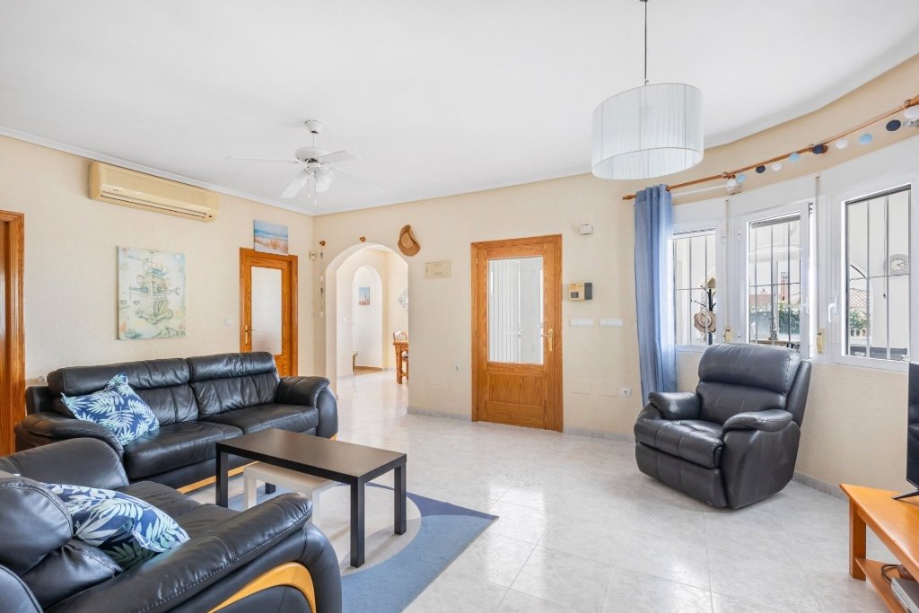 Villa in San Fulgencio, Alicante, Spanien 5 Schlafzimmer, 273 m2 Nr. 145408