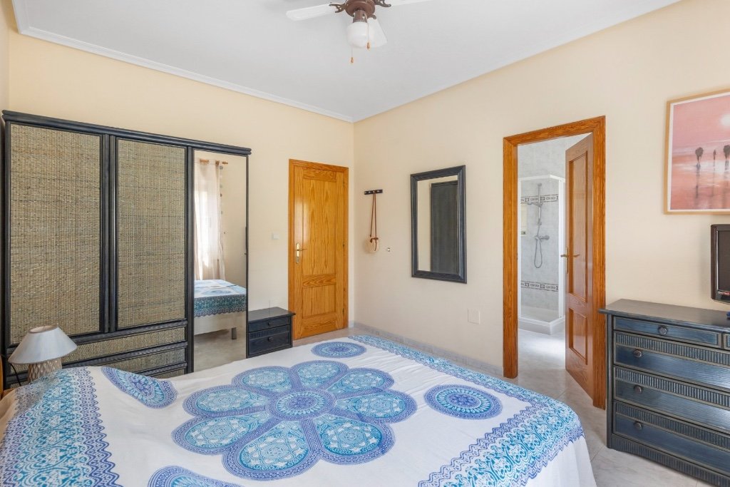 Villa in San Fulgencio, Alicante, Spanien 5 Schlafzimmer, 273 m2 Nr. 145408