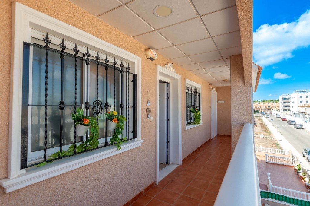 Квартира в Вилламартин, Аликанте, Испания 2 спальни, 85м2 №145411