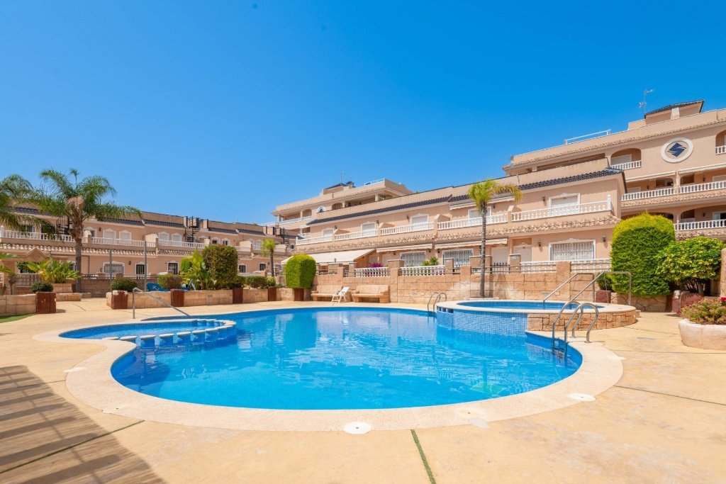 Квартира в Вилламартин, Аликанте, Испания 2 спальни, 85м2 №145411