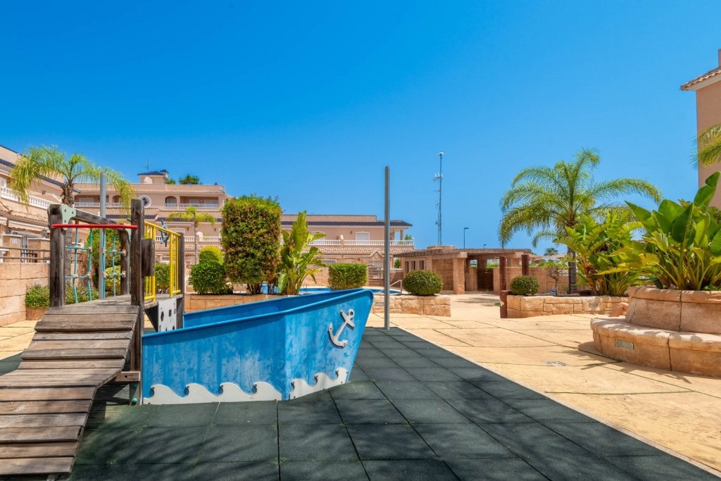 Квартира в Вилламартин, Аликанте, Испания 2 спальни, 85м2 №145411