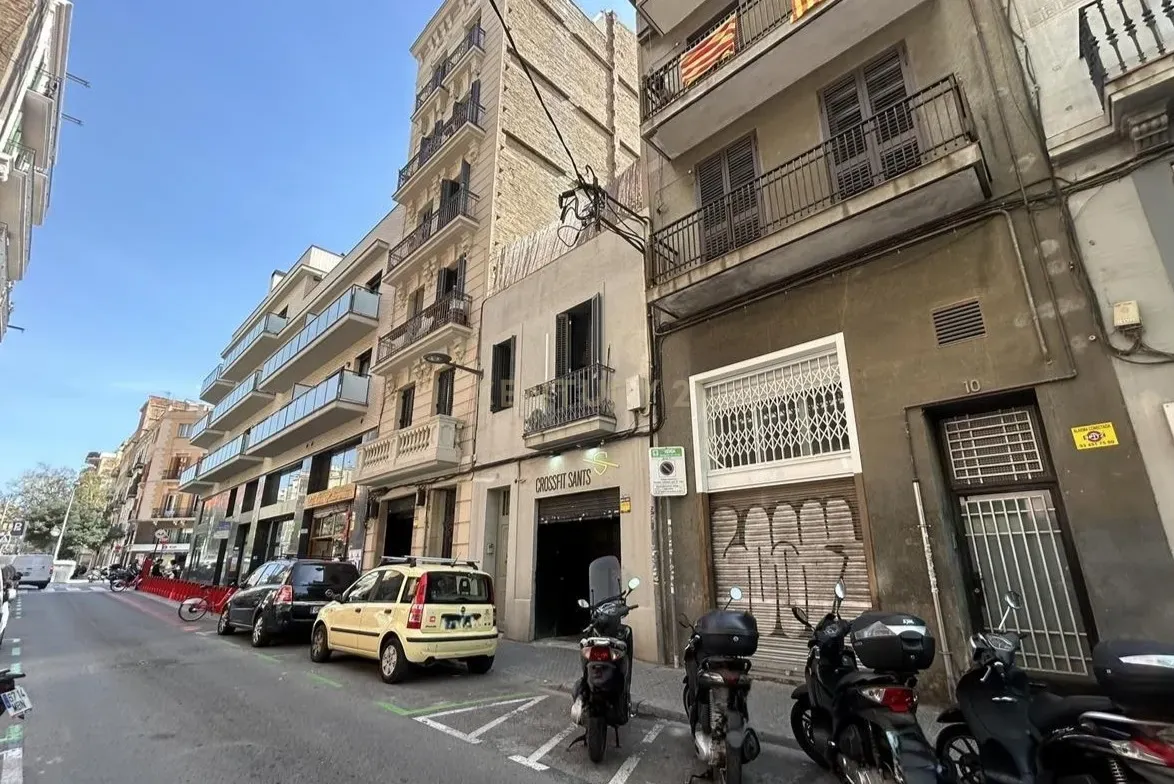 Retail store in Barcelona, Spain 194 sq.m. No. 167236
