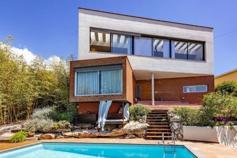 Māja Sitges, Barcelona, Spānijā 6 istabas, 354 m2 Nr. 177842