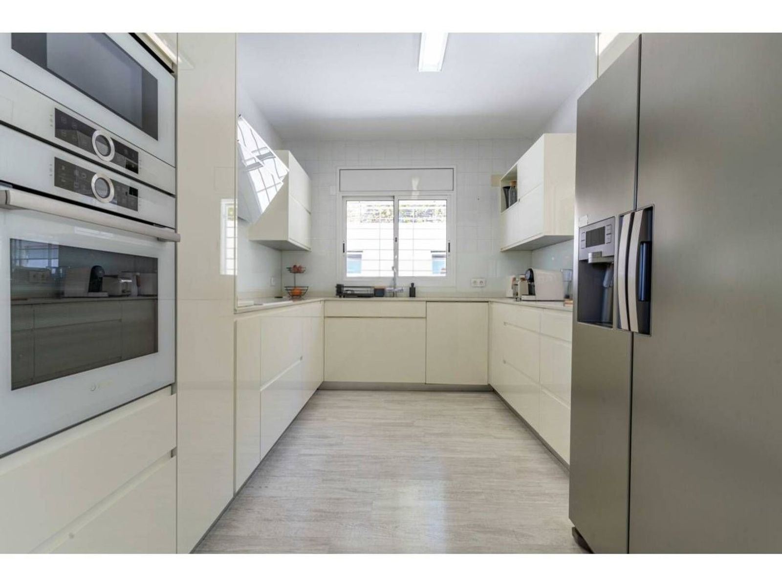 House à Sant Pere de Ribes, Barcelona, Espagne 6 chambres, 350 m2 No. 177843