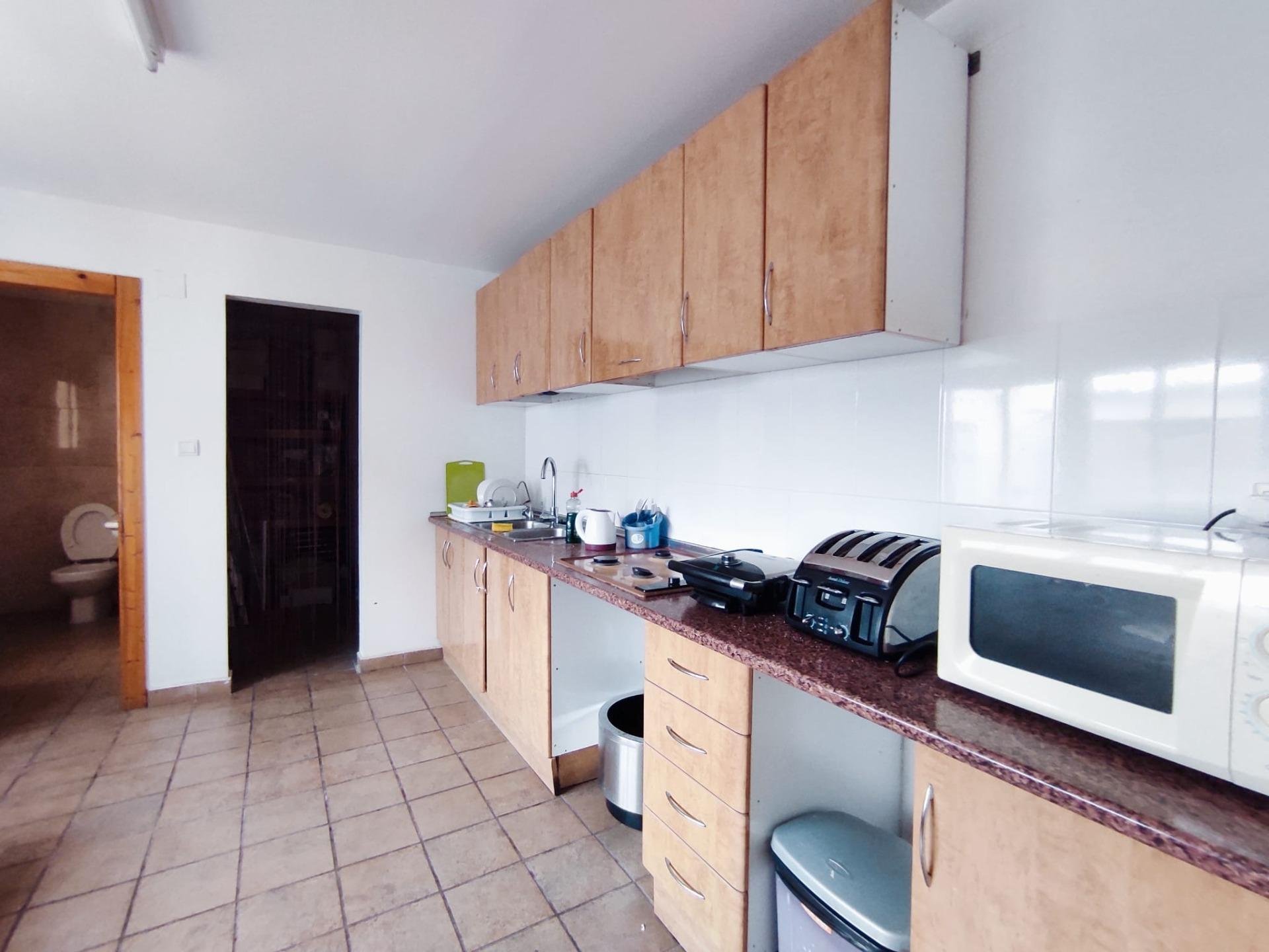 House in Benijofar, Alicante, Spain 5 bedrooms, 240 sq.m. No. 183903