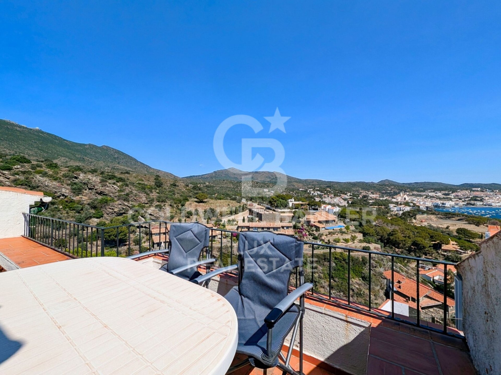 House à Cadaques, Girona, Espagne 3 chambres, 80 m2 No. 160093