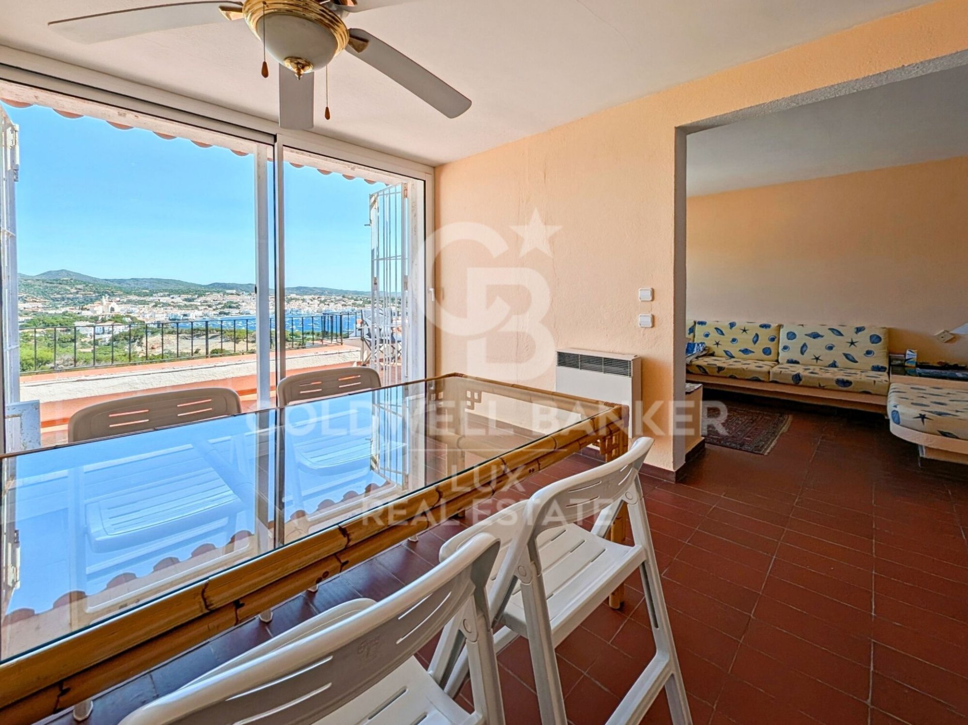 House à Cadaques, Girona, Espagne 3 chambres, 80 m2 No. 160093