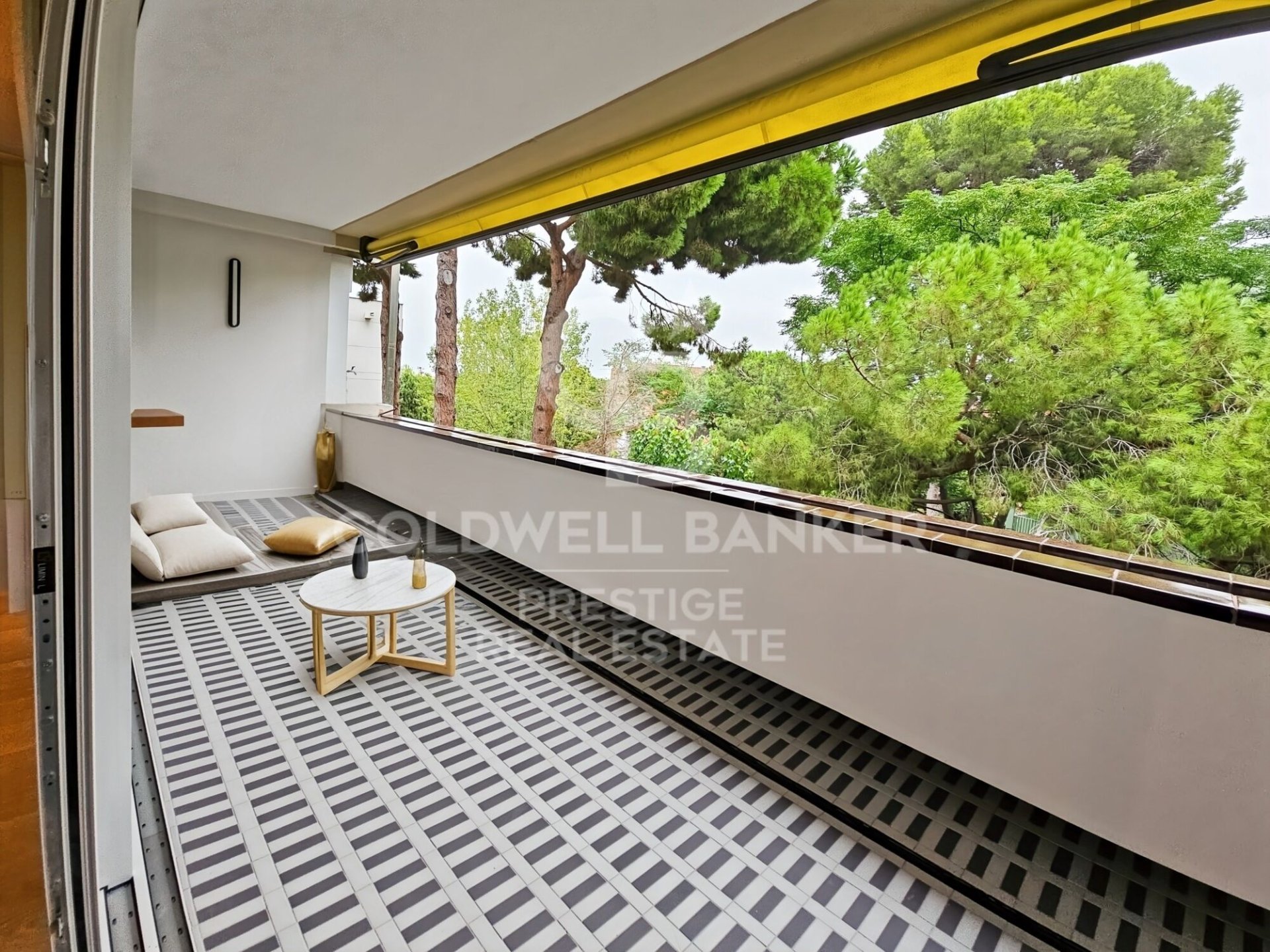 Apartamento en Barcelona, España 5 dormitorios, 280 m2 No. 160096